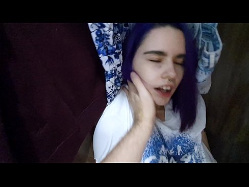 ❤️ Am găsit-o pe sora mea în dulap și am ajutat-o să ejaculeze ❤  at porn ro.com-full-porner.ru